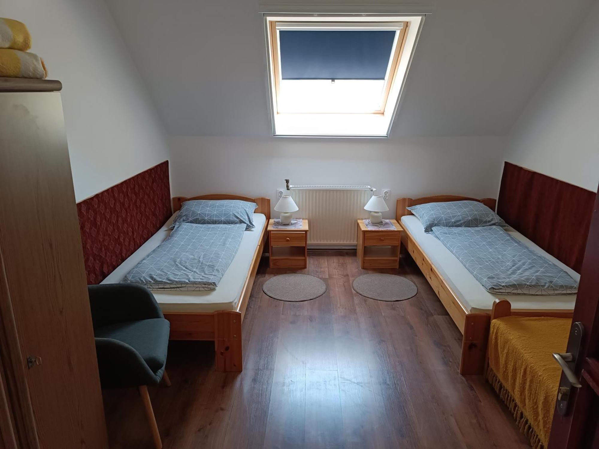 Hethazpuszta Erdeszlak Hotel Isztimér Eksteriør billede